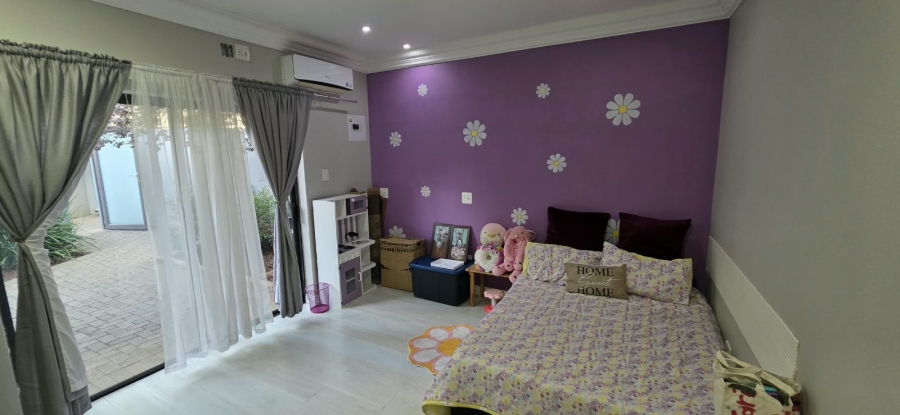 6 Bedroom Property for Sale in Parys Free State